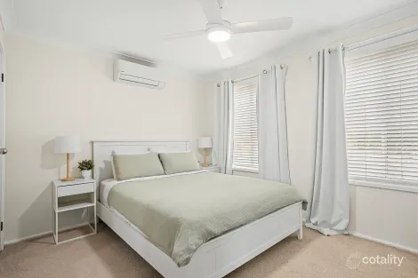 Property photo of 8/6 Macleay Place Albion Park NSW 2527