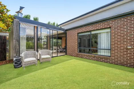 Property photo of 14 Whiteleaf Drive Mickleham VIC 3064