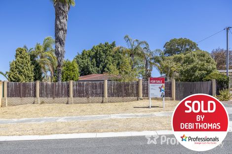 Property photo of 5 Henniker Way Koondoola WA 6064