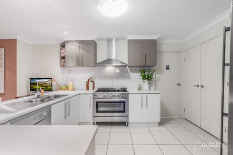 Property photo of 9 Terraldon Circuit Gumdale QLD 4154