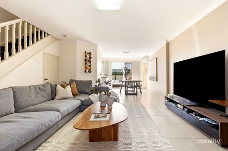 Property photo of 32 West Avenue Wynnum QLD 4178