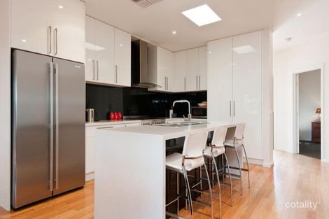 Property photo of 2/16 Todd Court Croydon VIC 3136