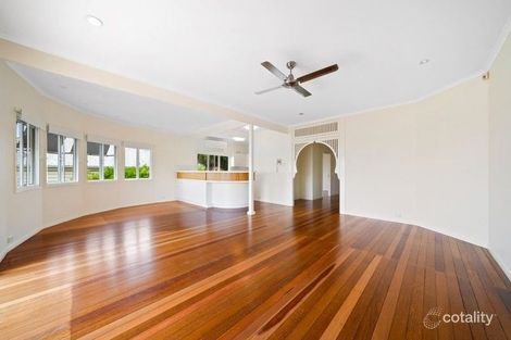 Property photo of 32 Benalla Street Manly QLD 4179