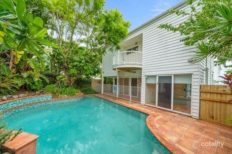 Property photo of 32 Benalla Street Manly QLD 4179