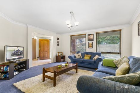 Property photo of 18 Mortlock Drive Albion Park NSW 2527