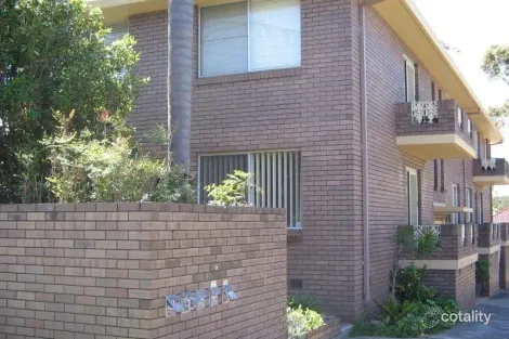 2/1 Carroll Rd, East Corrimal, NSW 2518