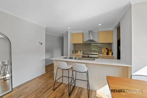 Property photo of 12 Coolabah Place Moe VIC 3825