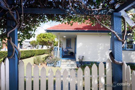 Property photo of 293 Long Street East Graceville QLD 4075