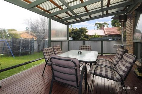 Property photo of 3 Elenya Court Frankston VIC 3199