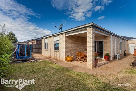 Property photo of 16 Eva Avenue Point Cook VIC 3030