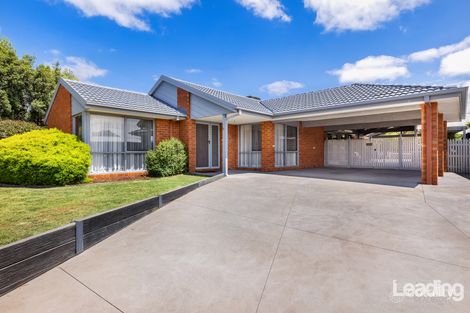 Property photo of 30 Lawrence Avenue Sunbury VIC 3429