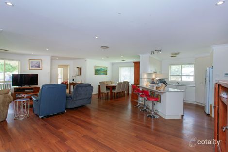 Property photo of 46 Gower Hardy Circuit Cowra NSW 2794
