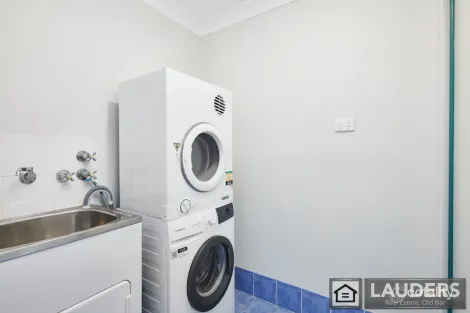 Property photo of 1/19 Mistral Place Old Bar NSW 2430