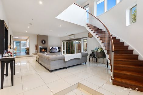 Property photo of 1 Chunar Grove McCrae VIC 3938