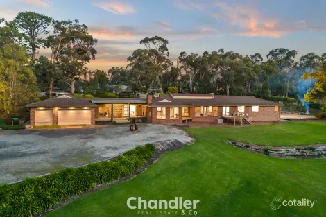 100 Bolton Rd, Selby, VIC 3159