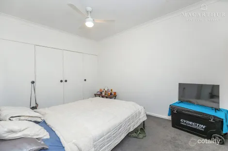 Property photo of 13 Norfolk Avenue Lake Albert NSW 2650