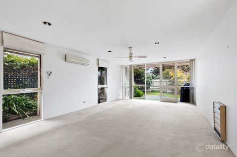 Property photo of 2/12 Diggorra Court Point Lonsdale VIC 3225