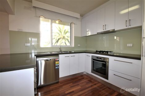Property photo of 15/1 Esplanade St Kilda VIC 3182