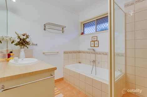 Property photo of 6 Wareham Court Hillside VIC 3037