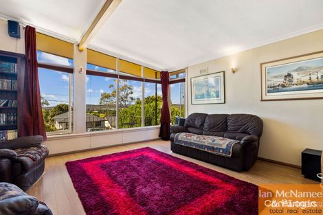 Property photo of 13 Hillbar Rise Karabar NSW 2620