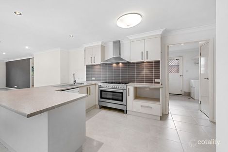 Property photo of 27 Dundee Crescent Wakerley QLD 4154