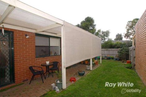 Property photo of 5 Orlit Close Cranbourne North VIC 3977