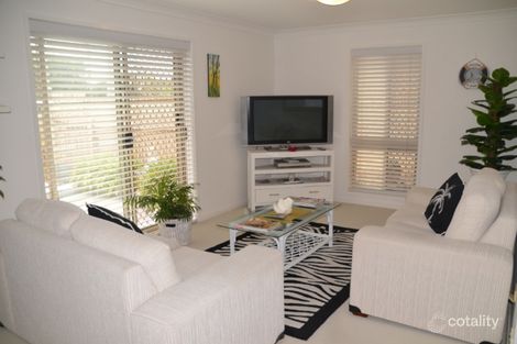 4/379-383 Oxley Ave, Margate, QLD 4019