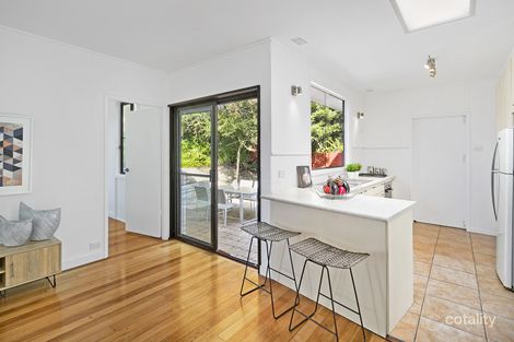 Property photo of 8 Nalya Road Narraweena NSW 2099