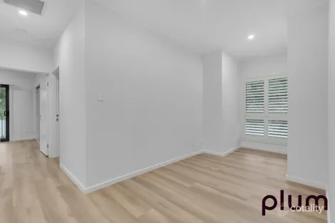Property photo of 12 Union Street Taringa QLD 4068