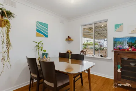 Property photo of 10 Arnold Drive Hackham SA 5163