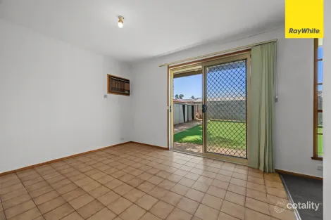 Property photo of 4 Barries Road Melton VIC 3337