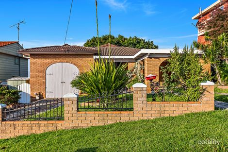 Property photo of 6 Gathercole Avenue Mount Warrigal NSW 2528