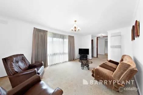 Property photo of 3 Sherwood Close Albanvale VIC 3021