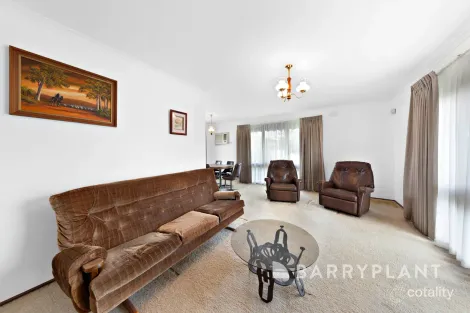 Property photo of 3 Sherwood Close Albanvale VIC 3021