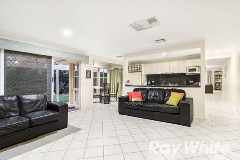 Property photo of 8 Morton Place Rowville VIC 3178