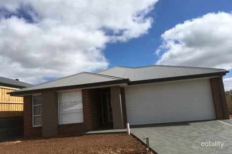 Property photo of 5 Cumberland Avenue Warragul VIC 3820
