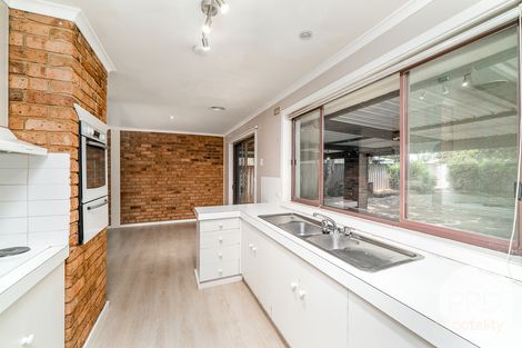 Property photo of 8 Jasmin Crescent Lake Albert NSW 2650