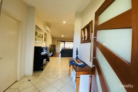 Property photo of 4 Meadow Way Upper Coomera QLD 4209