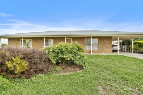 Property photo of 32 Pinot Crescent Corowa NSW 2646