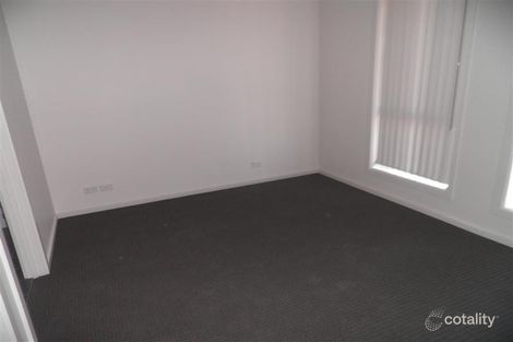 Property photo of 9 Angheljo Avenue Munno Para West SA 5115