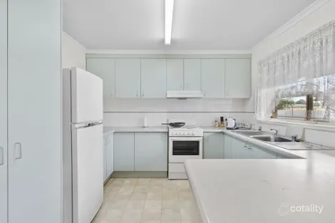 Property photo of 32 Pinot Crescent Corowa NSW 2646