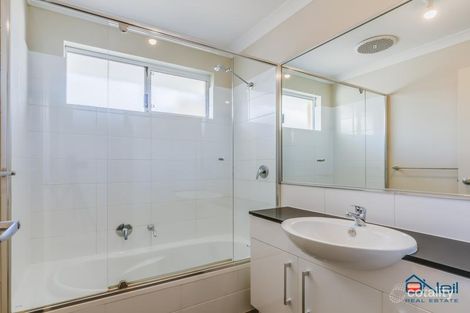 Property photo of 17/99 Lowanna Way Armadale WA 6112