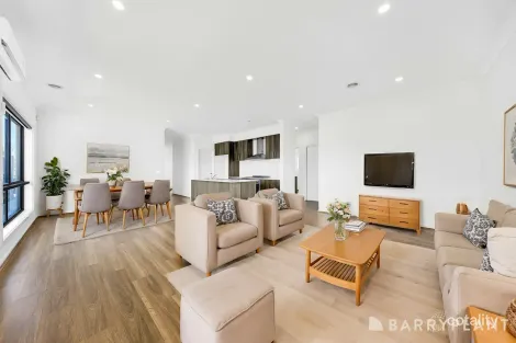 Property photo of 14 Emily Street Greenvale VIC 3059