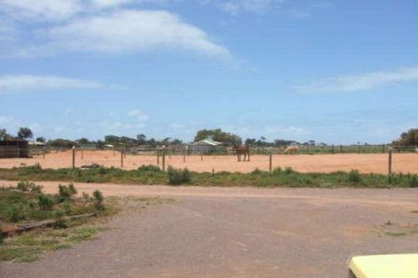 9 Berkshire Rd, Mullaquana, SA 5608