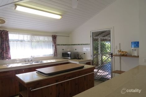 Property photo of 41 Kent Street Urangan QLD 4655