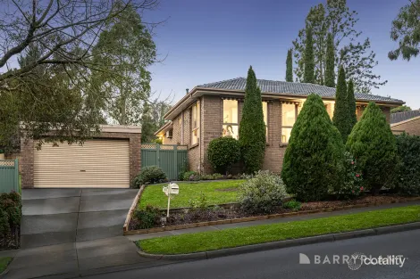 Property photo of 23 Batterbee Drive Mooroolbark VIC 3138