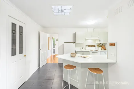 Property photo of 23 Batterbee Drive Mooroolbark VIC 3138