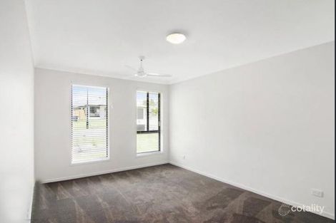 Property photo of 8 Greenpark Drive Crestmead QLD 4132