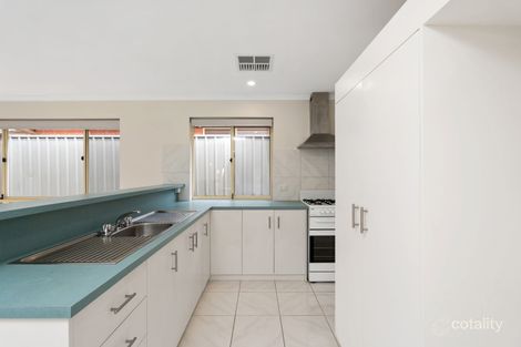 Property photo of 12 Joseph Way Woodcroft SA 5162