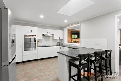 Property photo of 9 Cress Place Macquarie Fields NSW 2564